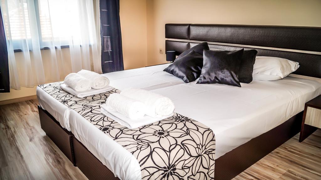 Guest House Meridi Priseltsi Eksteriør bilde